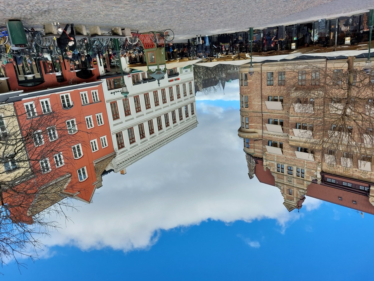 Lilla Torg in Malm&ouml; &ndash; bunter Marktplatz mit Fachwerkhäusern