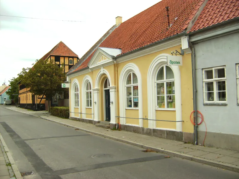 Nysted Apotek – eine typische dänische Apotheke